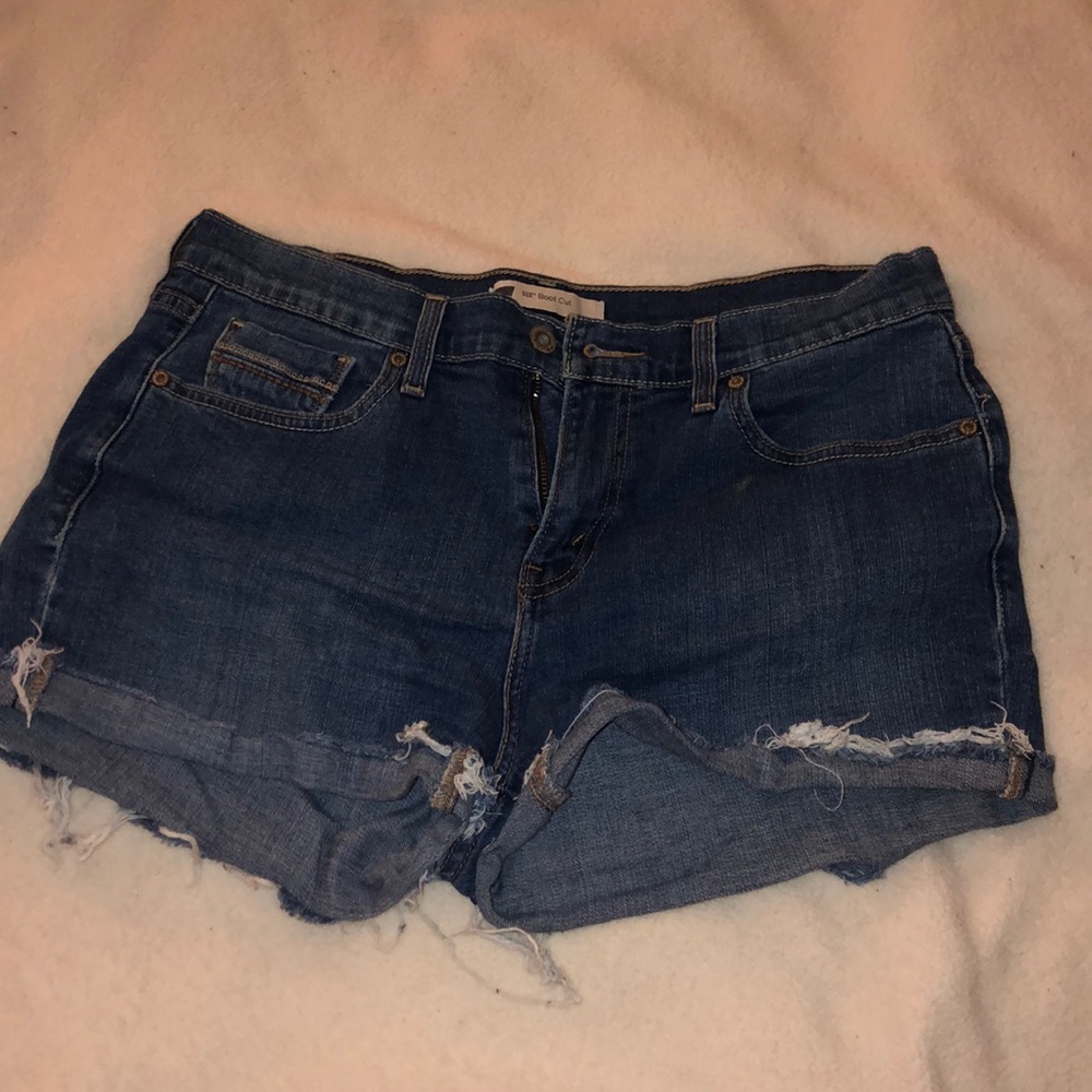 Levi Shorts
